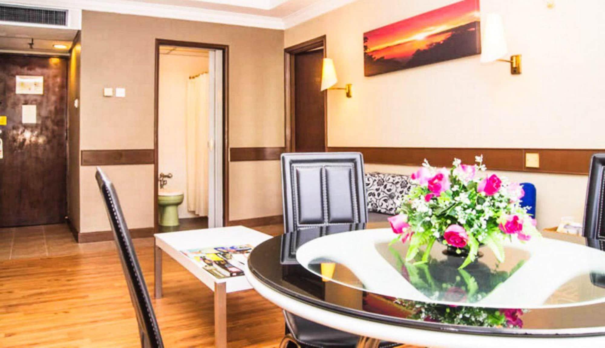 Hotel Grand Crystal Алор-Сетар Экстерьер фото